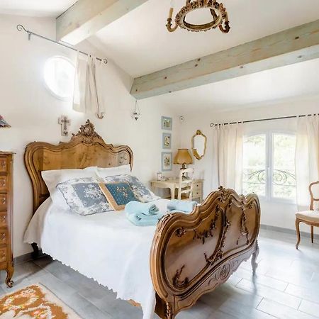 Bed and Breakfast Agreable Chambre D'Hotes Avec Piscine à Le Beausset Extérieur photo