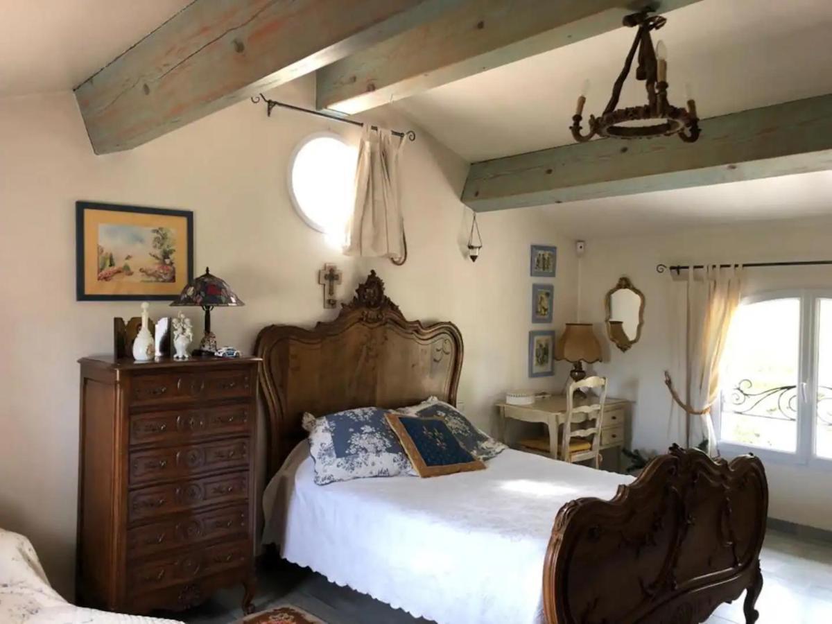 Bed and Breakfast Agreable Chambre D'Hotes Avec Piscine à Le Beausset Extérieur photo